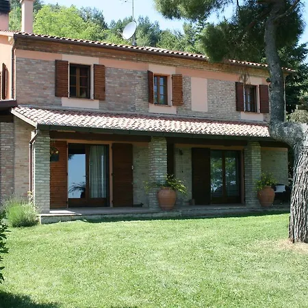 Kır Evi Cornio Delle Fronde *